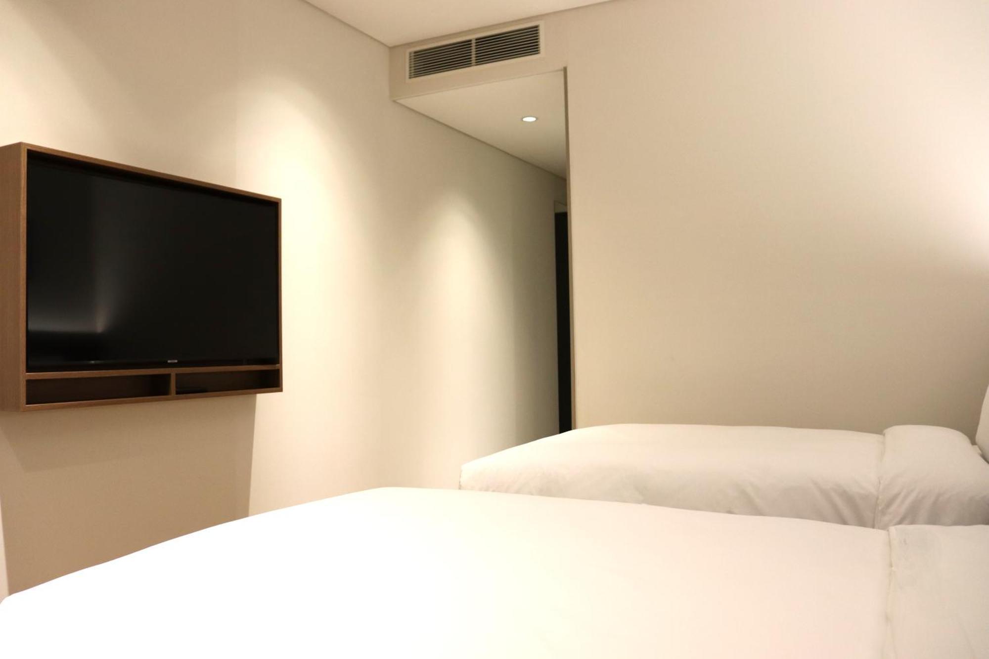 Hilton Garden Inn Seoul Gangnam Exteriör bild